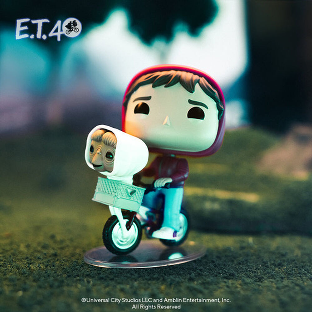 Pop! Elliott & E.T. on Bike